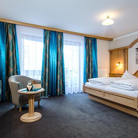 Sporthotel Almhof イシュグル エクステリア 写真